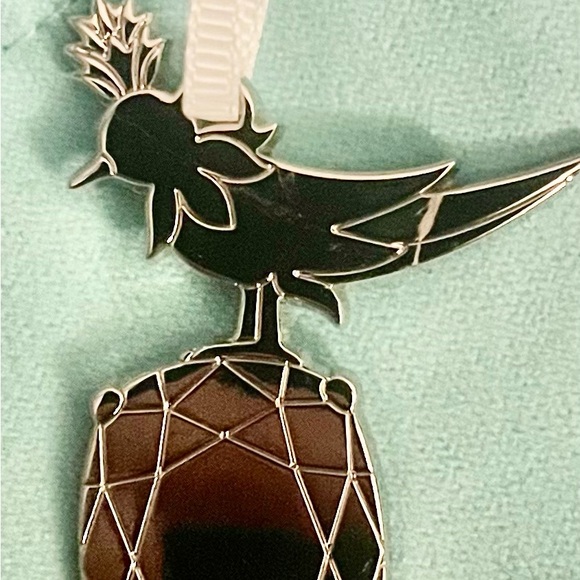 NEW Tiffany & Co. Bird on a Rock Pendant Ornament Charm Gift Pouch Silver RARE! - Picture 5 of 6